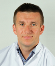 Piotr Kanclerz Dr n. med.,
 specjalista chorób oczu,
 chirurg okulista